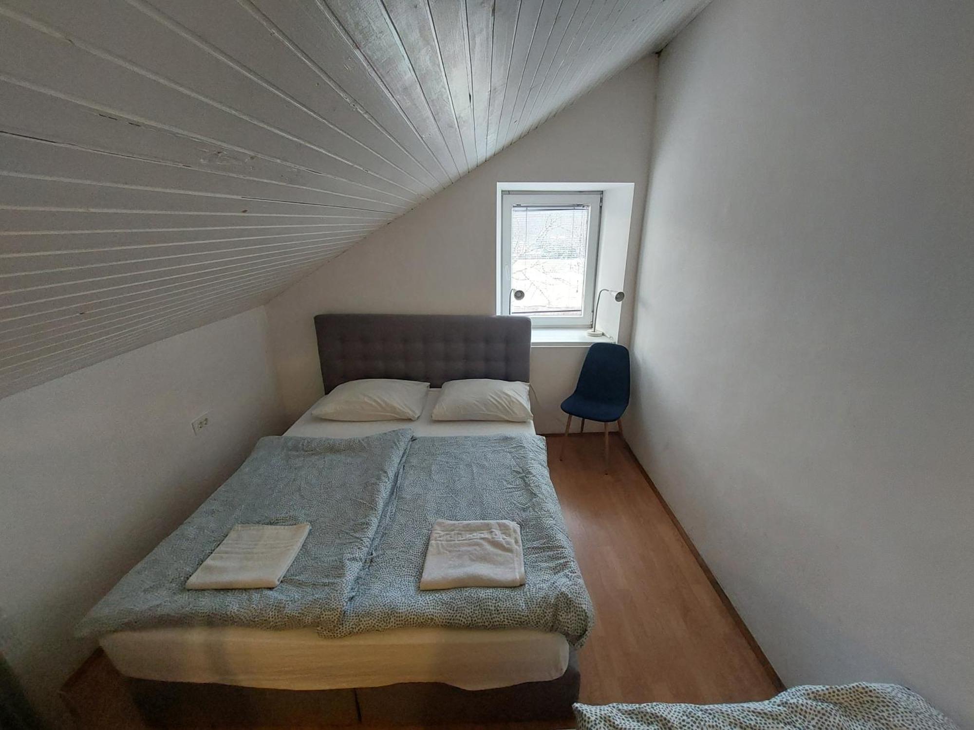 Vv Way - Lisica Zvitorepka Ljubljana Buitenkant foto