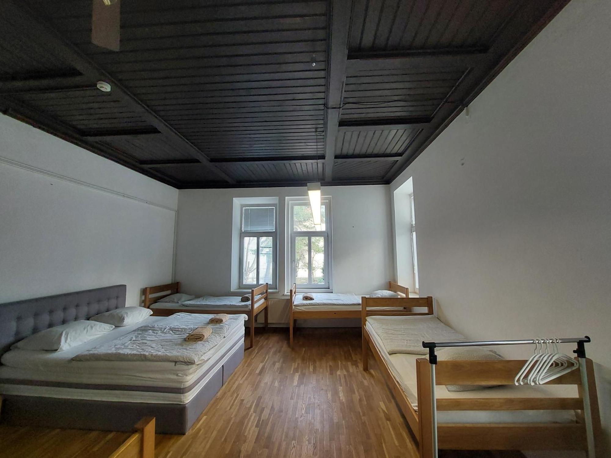 Vv Way - Lisica Zvitorepka Ljubljana Buitenkant foto